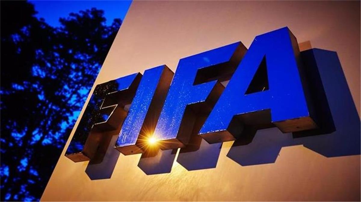 فيفا يستبعد منتخبًا إفريقيًا من تصفيات كأس العالم 2026
