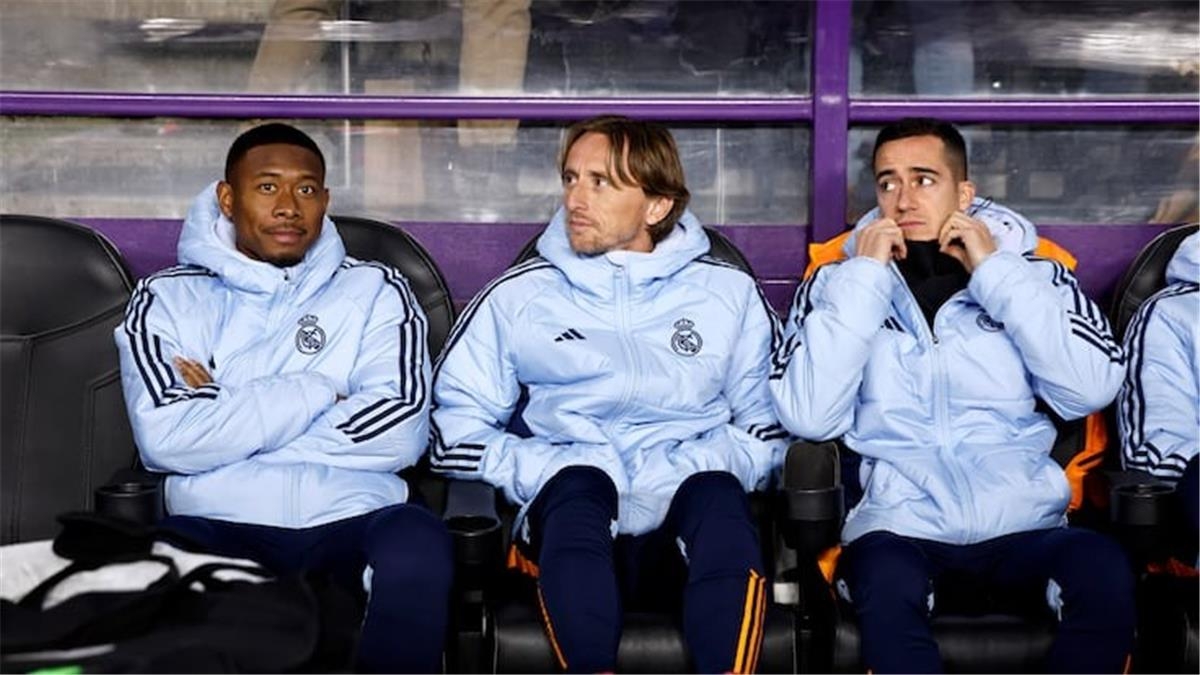 آس تكشف موقف مودريتش وثلاثي آخر من مغادرة ريال مدريد في الصيف