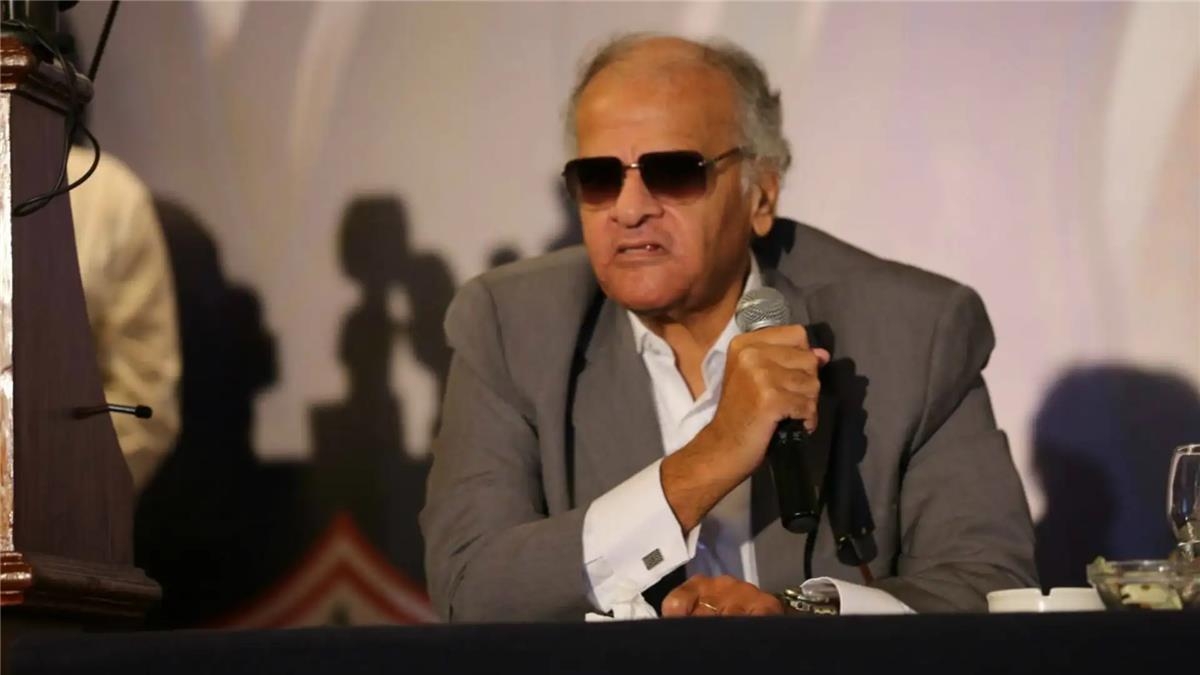 ممدوح عباس: طالما حسين لبيب صامت "يبقى الزمالك بخير".. وربنا يديم غيابه