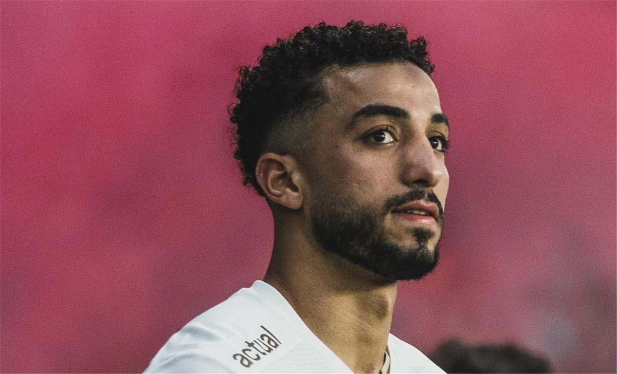 رسميا.. نيس يُعلن تفاصيل إصابة محمد عبد المنعم الصادمة