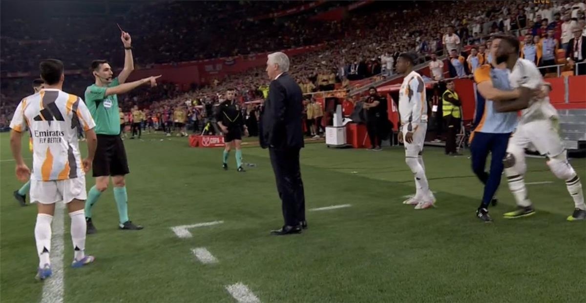 العقوبات المتوقعة لـ ثلاثي ريال مدريد وموقفهم من الكلاسيكو أمام برشلونة