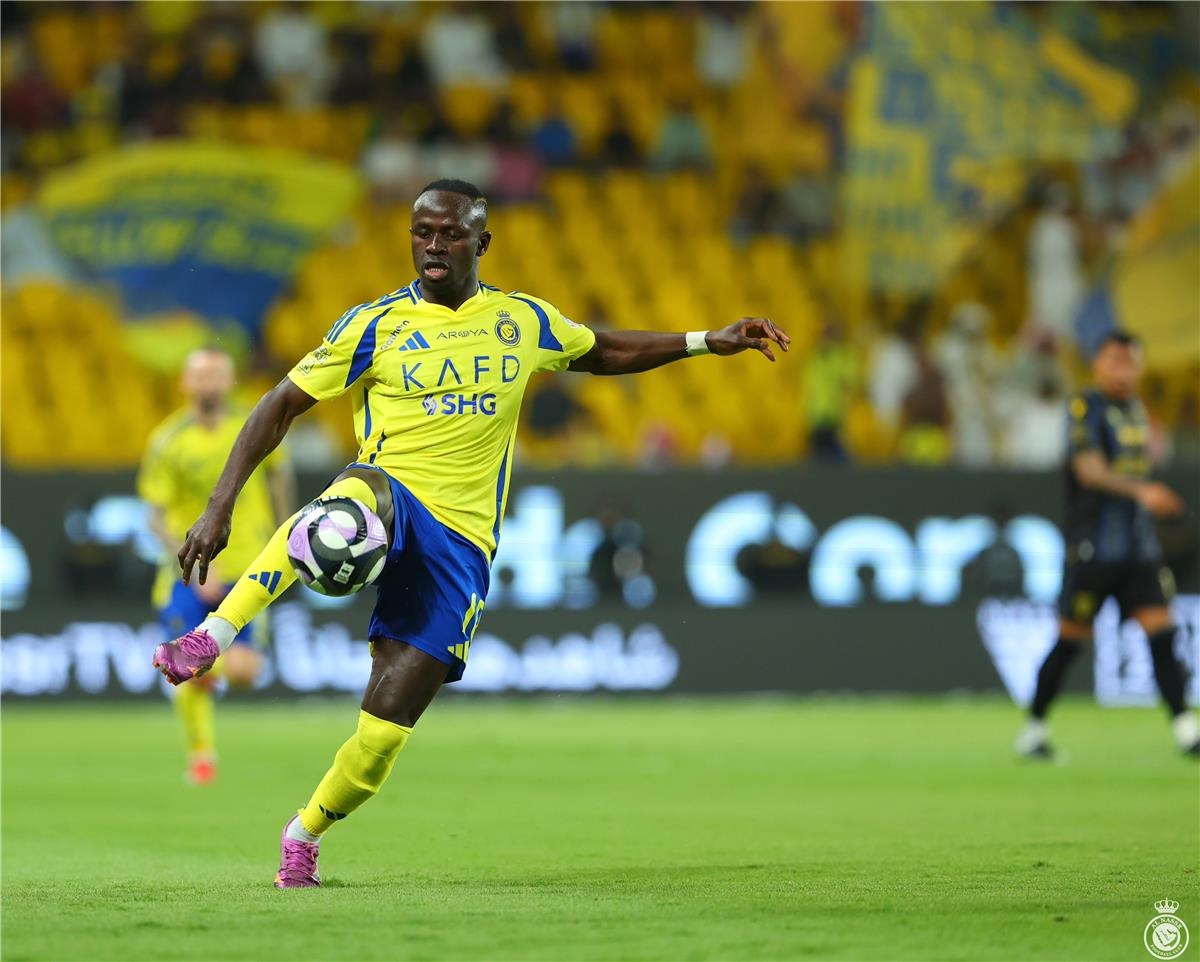 التعادل الإيجابي يحسم مباراة النصر والتعاون في الدوري السعودي