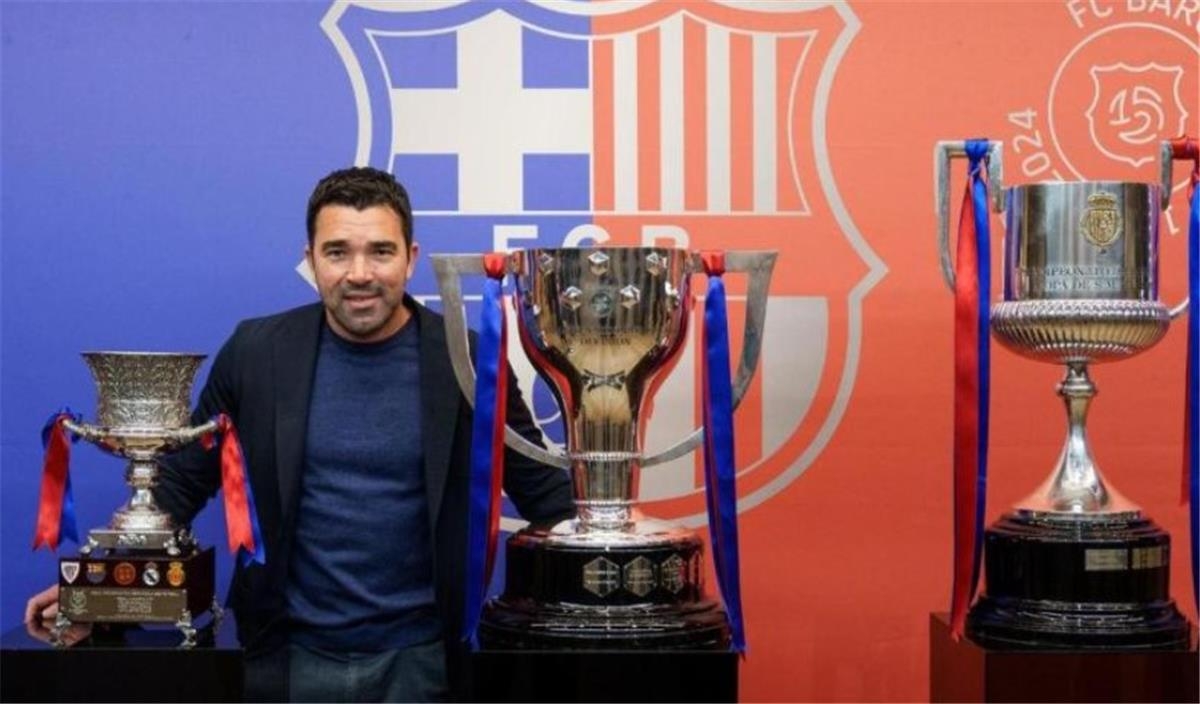 ديكو: فليك أعاد الاستقرار في برشلونة والمستقبل سيحسم مصيره