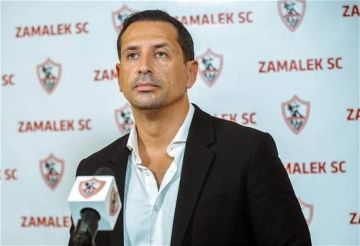 أحمد سالم يكشف حقيقة وجود أزمات مع عبد الله السعيد.. وموقف مدرب الزمالك الجديد