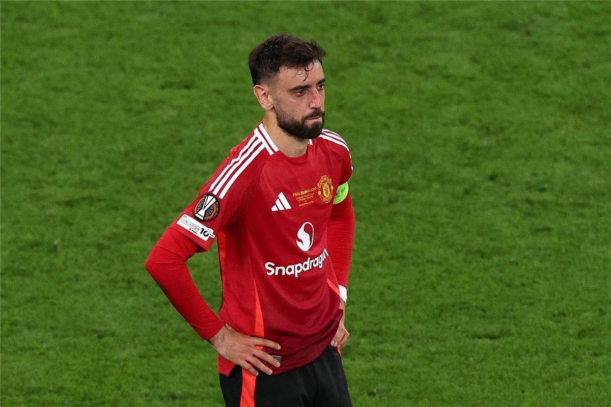 يسيل له اللعاب.. الهلال يقدم عرضًا مثيرًا لـ برونو فرنانديز من أجل كأس العالم للأندية