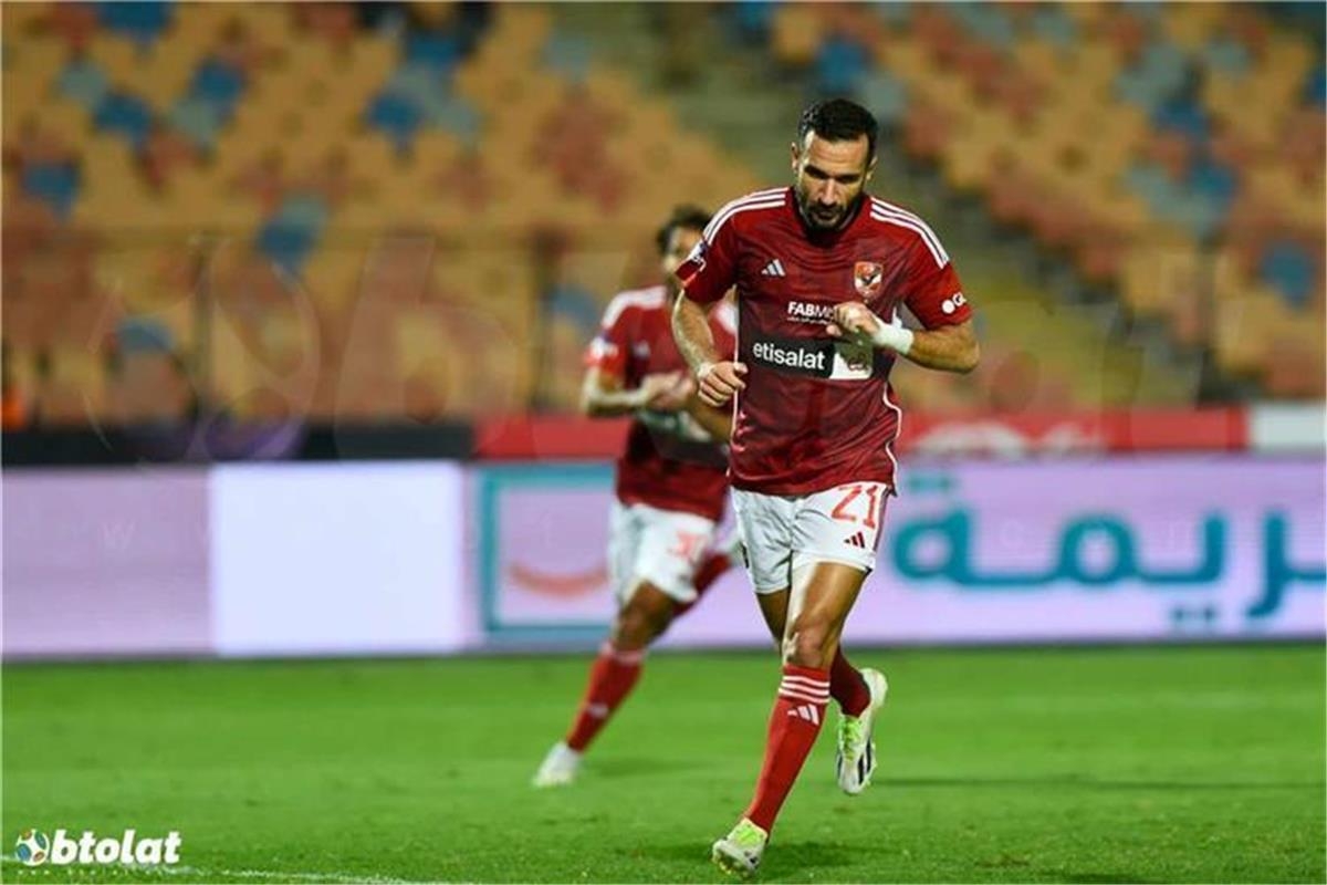 بعد إعلان رحيله.. أهداف وتمريرات حاسمة في مسيرة علي معلول مع الأهلي