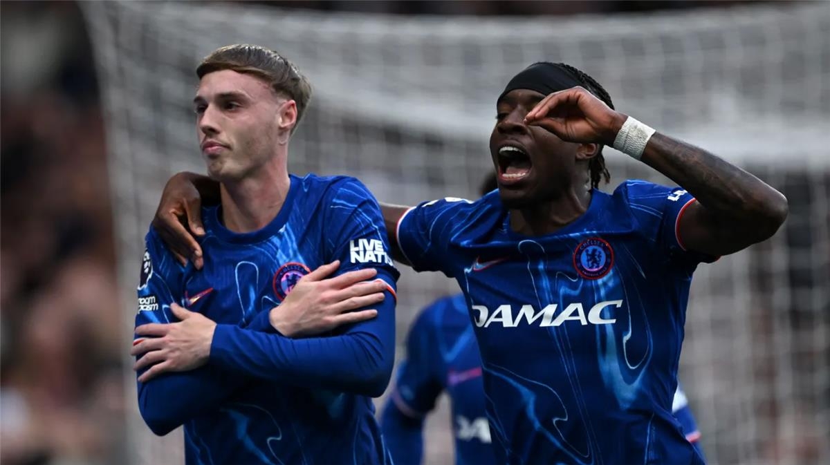 كول بالمر: هدفي في ليفربول طبيعي.. ولا أهتم بالحمقى