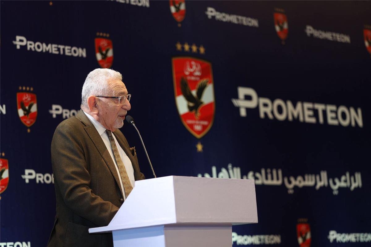 عدلي القيعي يتهم اتحاد الكرة بـ"صناعة الأزمة".. ويؤكد: الأهلي لم ينسحب من مباراة الزمالك