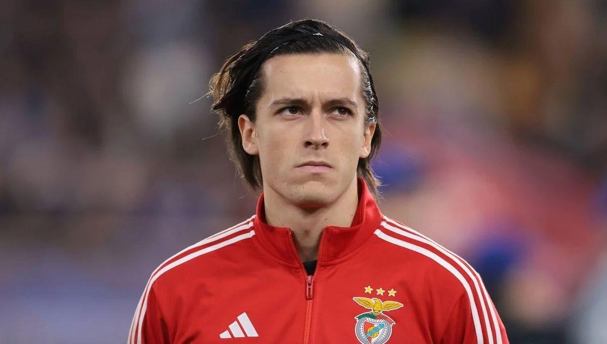 ماركا: مكالمة تعيد الحلم.. خطوة جديدة من ريال مدريد بشأن صفقة كاريراس