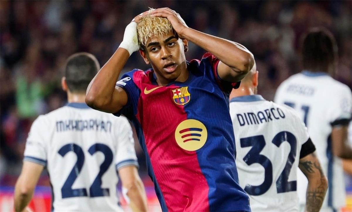 لامين يامال يوضح مدى أحقيته في الفوز بـ الكرة الذهبية وإمكانية الانتقال لـ ريال مدريد