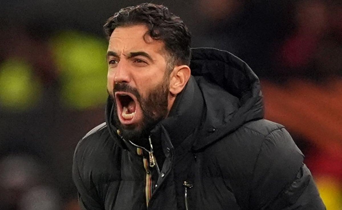 مانشستر يونايتد يقتحم سباق بديل محمد صلاح ويقدم عرضه الأول