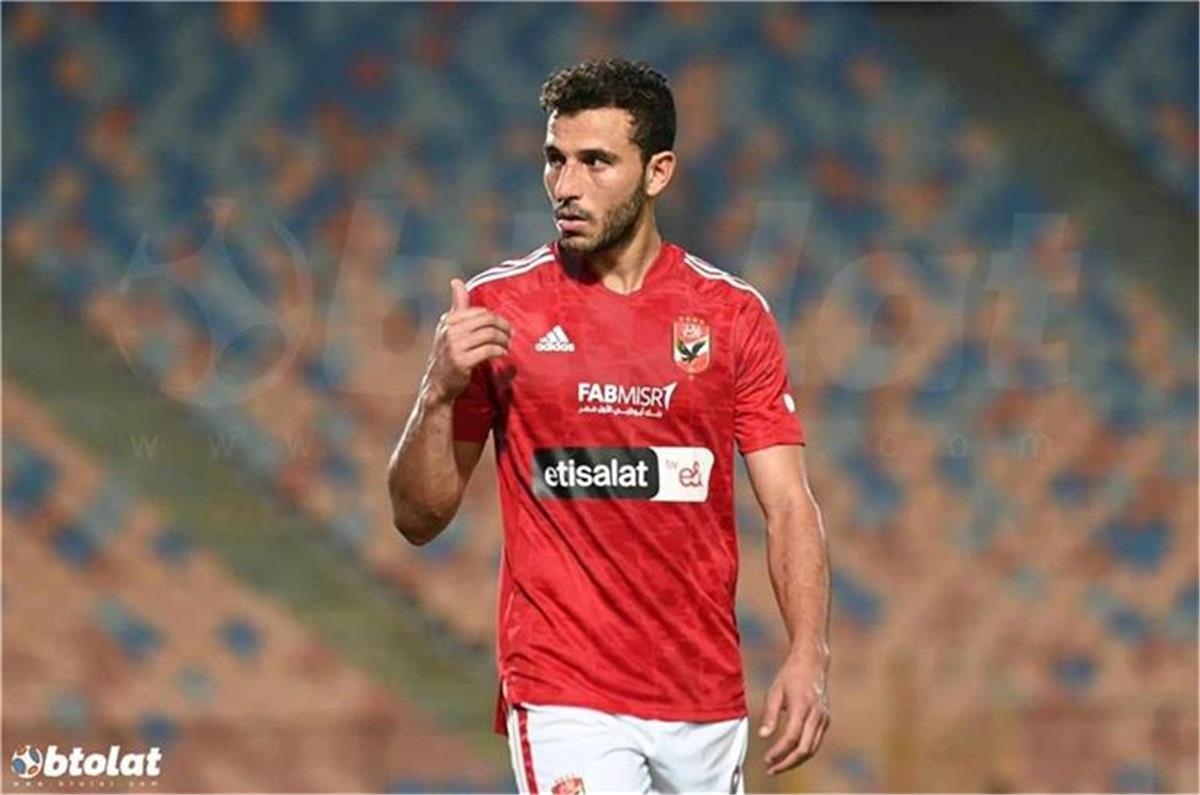 موقف الأهلي من انضمام حمدي فتحي إلى بيراميدز