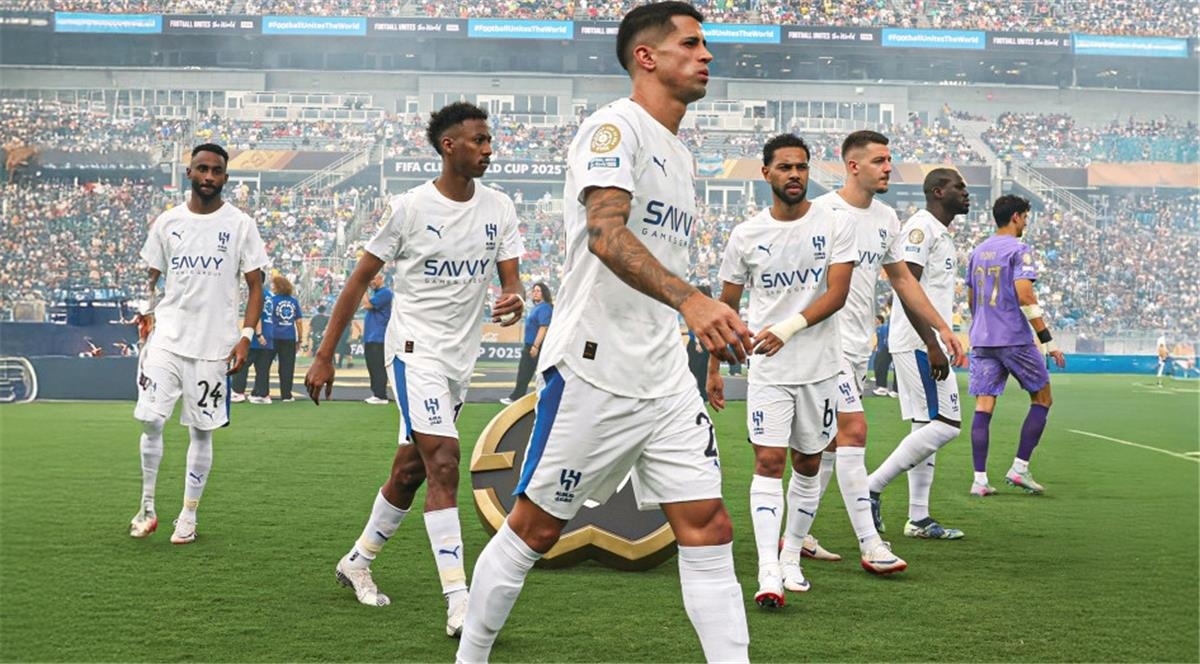 تطورات جديدة.. هل يتراجع الهلال عن قرار عدم المشاركة في السوبر السعودي؟