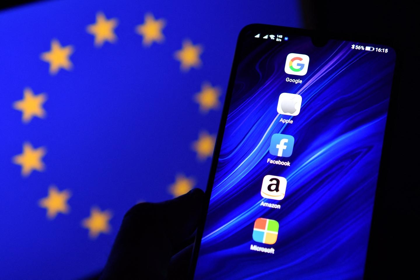France and four other EU states will test an app to protect children online