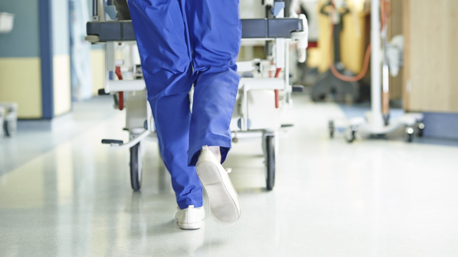 Fórsa members back agreement on health staffing