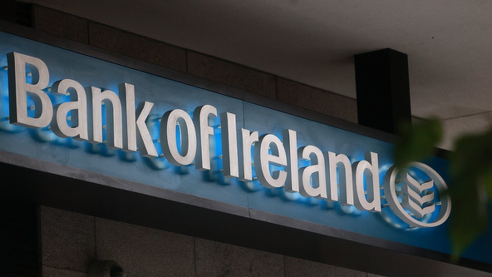Bank of Ireland keeps full year guidance unchanged
