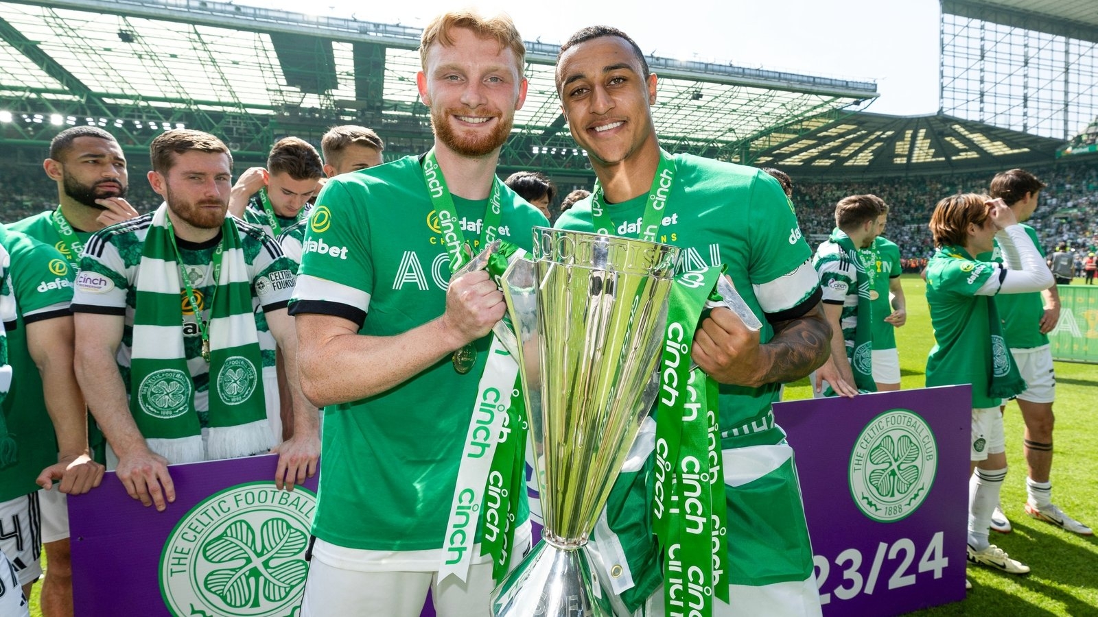 Total Football: Aisling O'Reilly meets Celtic stars Liam Scales and Adam Idah, Arklow Town, kicking kings and much more