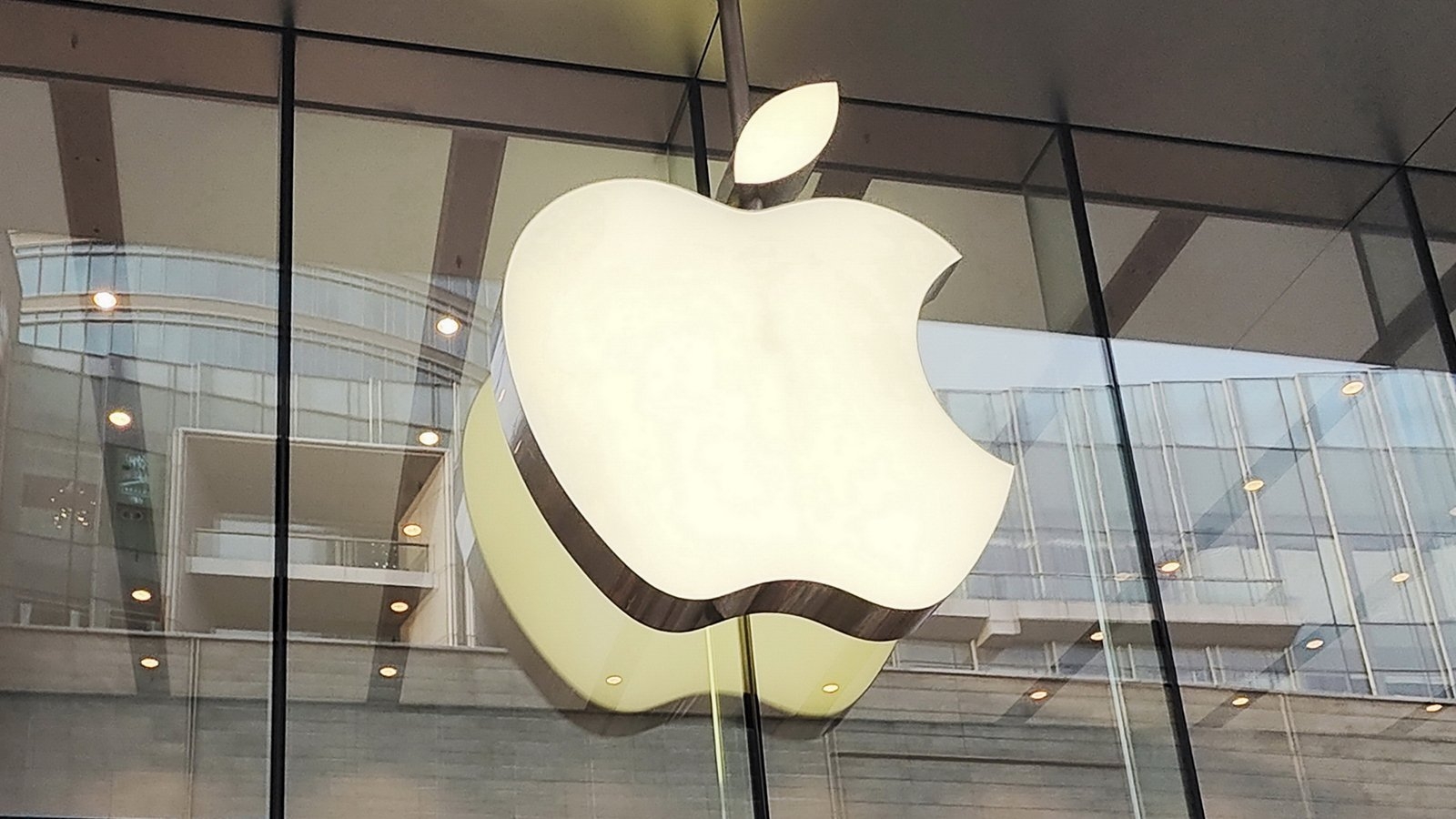 Apple says most US bound iPhones no longer made in China