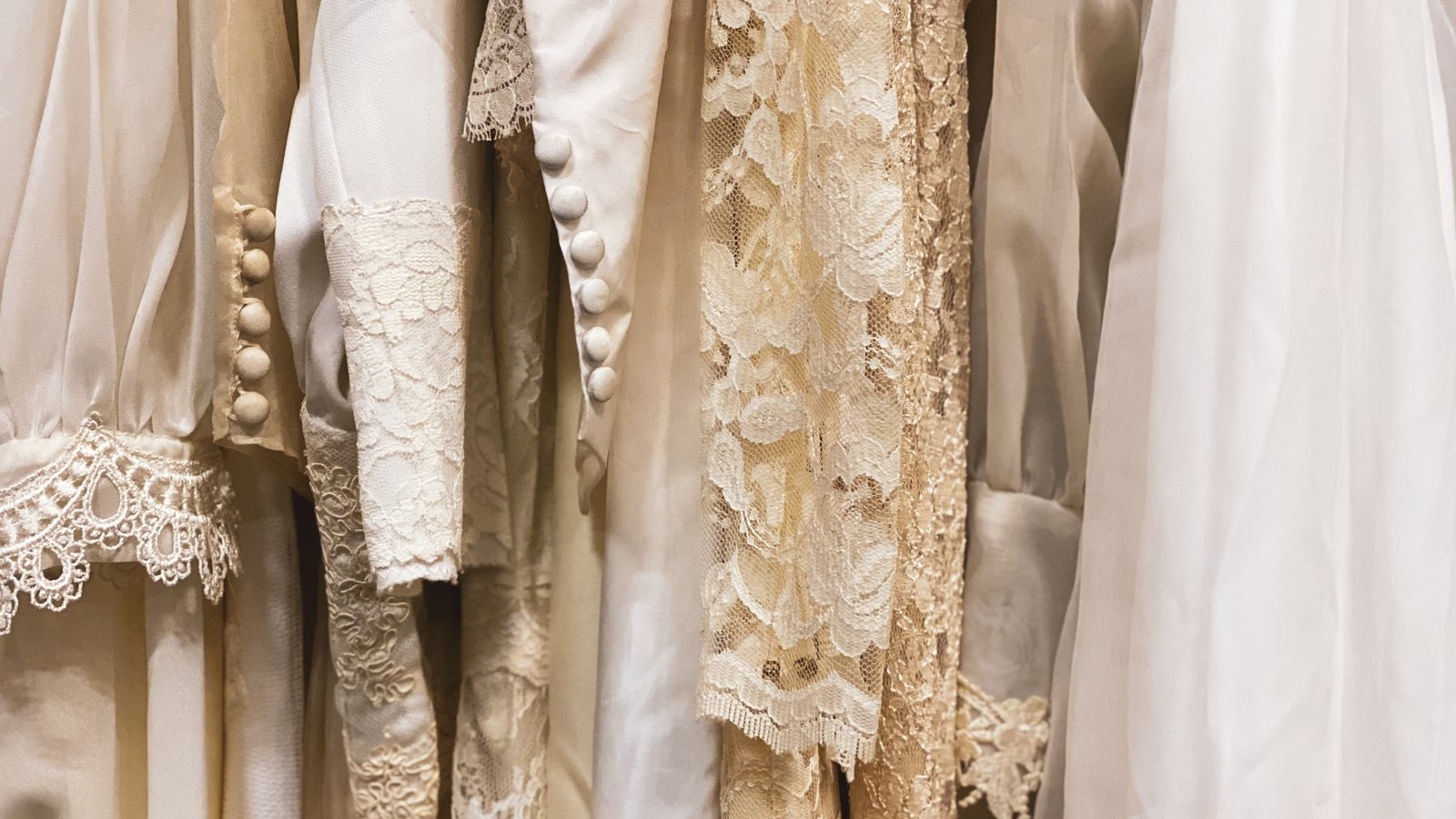Fionnuala Jay on finding her vintage wedding dress for €300