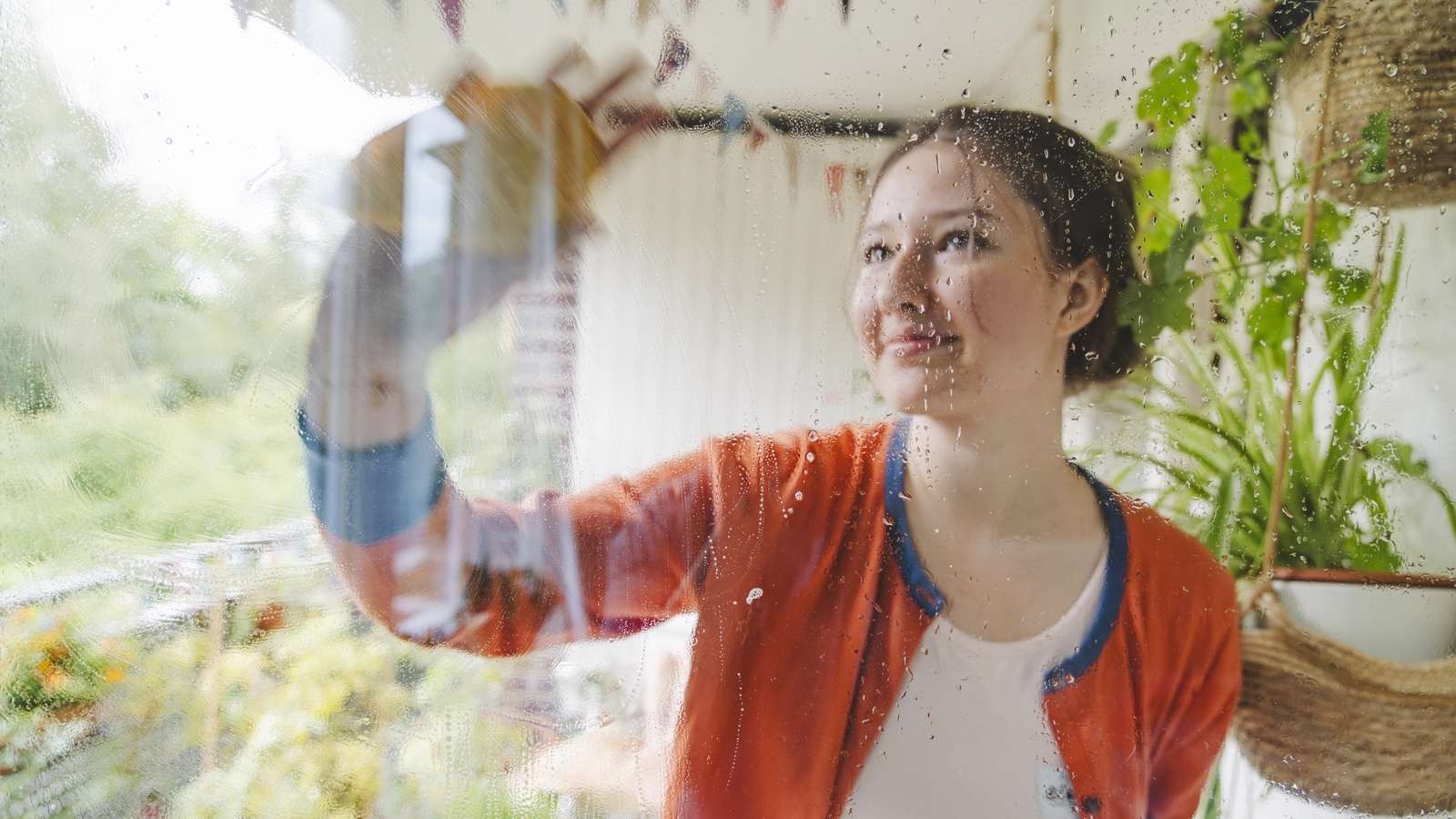6 spring cleaning mistakes making your home dirtier