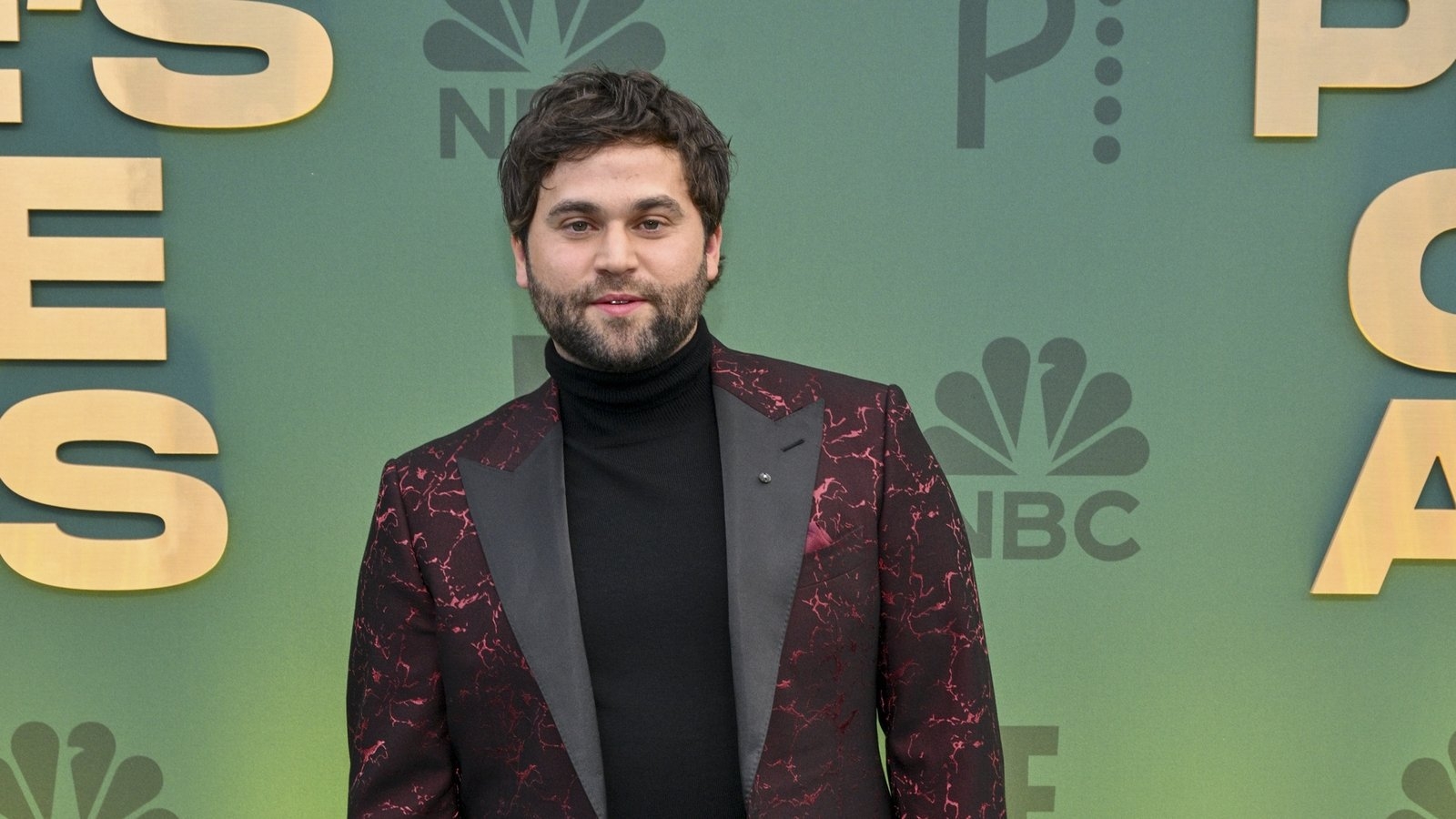 Jake Borelli who plays Levi Schmitt is set to return to Grey's Anatomy