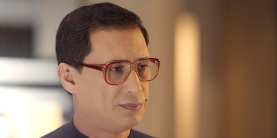 أحمد عيد يعود لتقديم الكوميديا السوداء في فيلم الشيطان شاطر