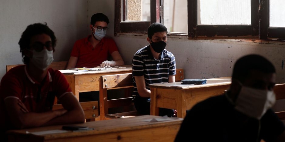 مراجعة مادة الفيزياء لطلاب الثانوية العامة × سؤال وجواب