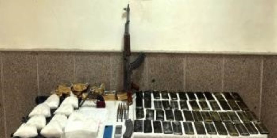أجهزة الداخلية تتمكن خلال 24 ساعة من ضبط 368 قضية مخدرات و174 قطعة سلاح