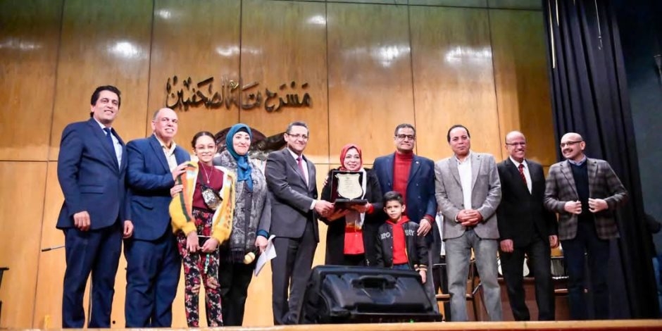 نقابة الصحفيين تكرم الزميلتين ريهام عاطف ومنال القاضي «أمهات مثاليات» لعام 2025
