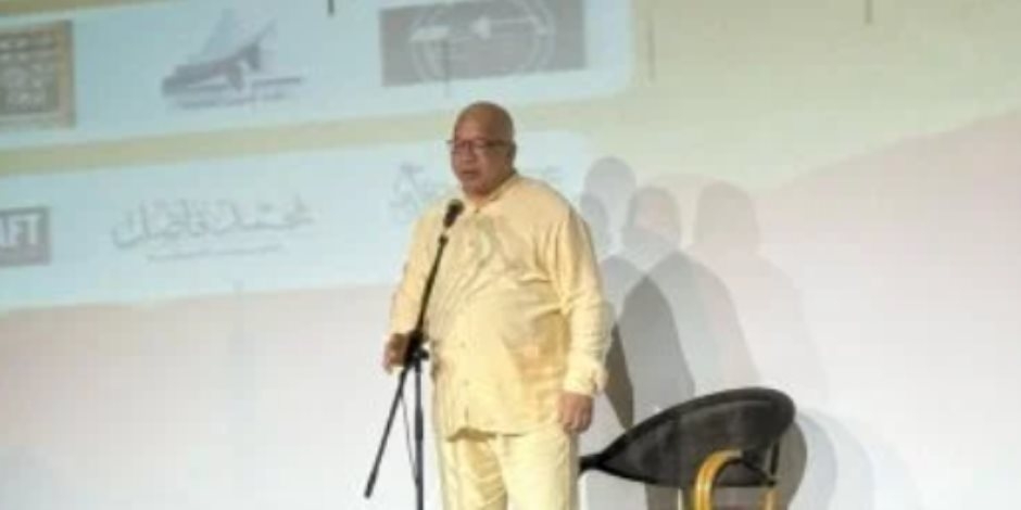 شريف الدسوقى يختتم فعاليات الدورة الأولى من ملتقى القاهرة الدولى للحكى