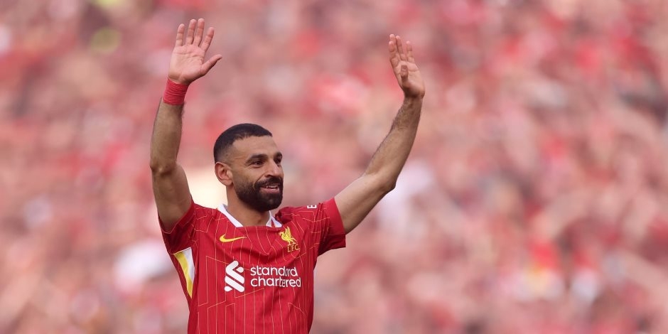 ابن نجريج يداعب الكرة الذهبية