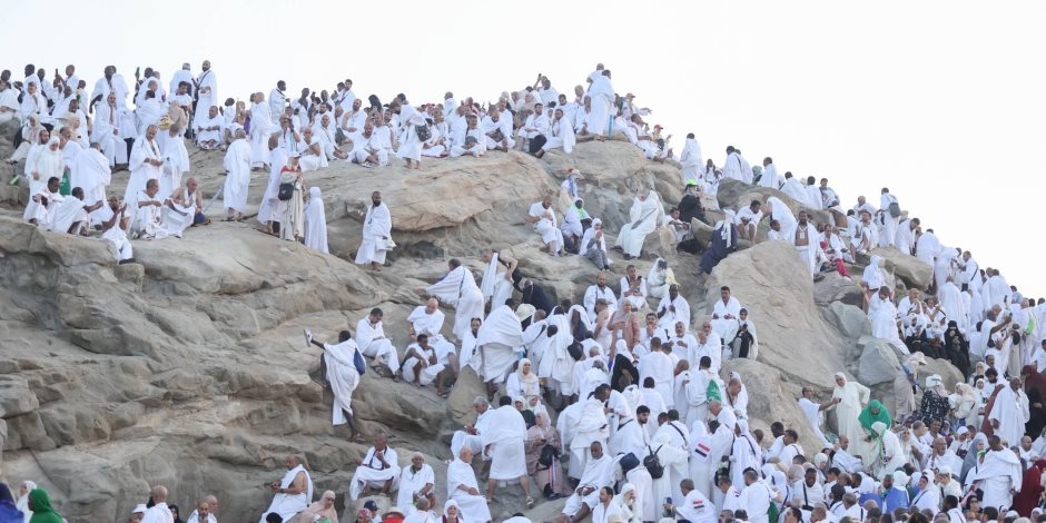 بانسيابية وبتنظيم دقيق.. حجاج بيت الله يؤدون طواف الإفاضة في المسجد الحرام