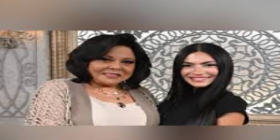 «ما بيعجبنيش الراجل البصباص» .. هدى المفتي في «صاحبة السعادة» عن مواصفات فتى أحلامها ورؤيتها لعلاقات الحب