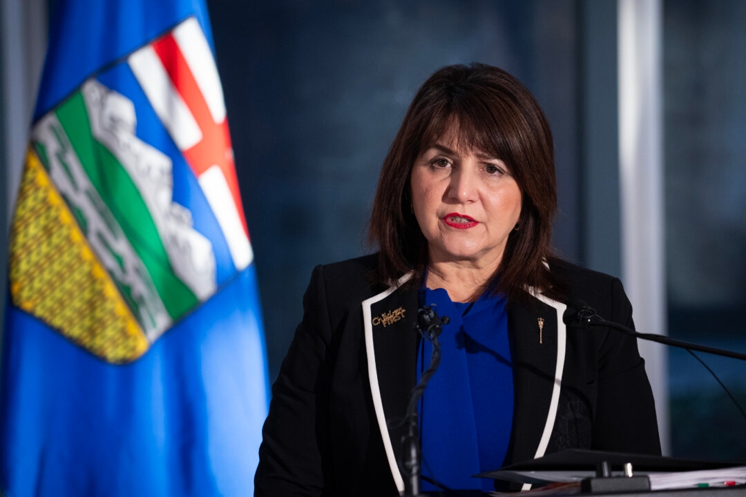 Alberta Moves to Enable Final Steps in Health-Care Overhaul
