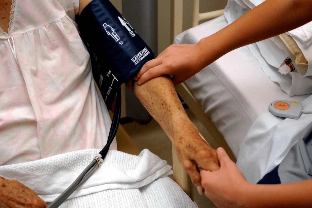 Over a Million Older Patients Waited 12 Hours or More in A&E Last Year, Report Says