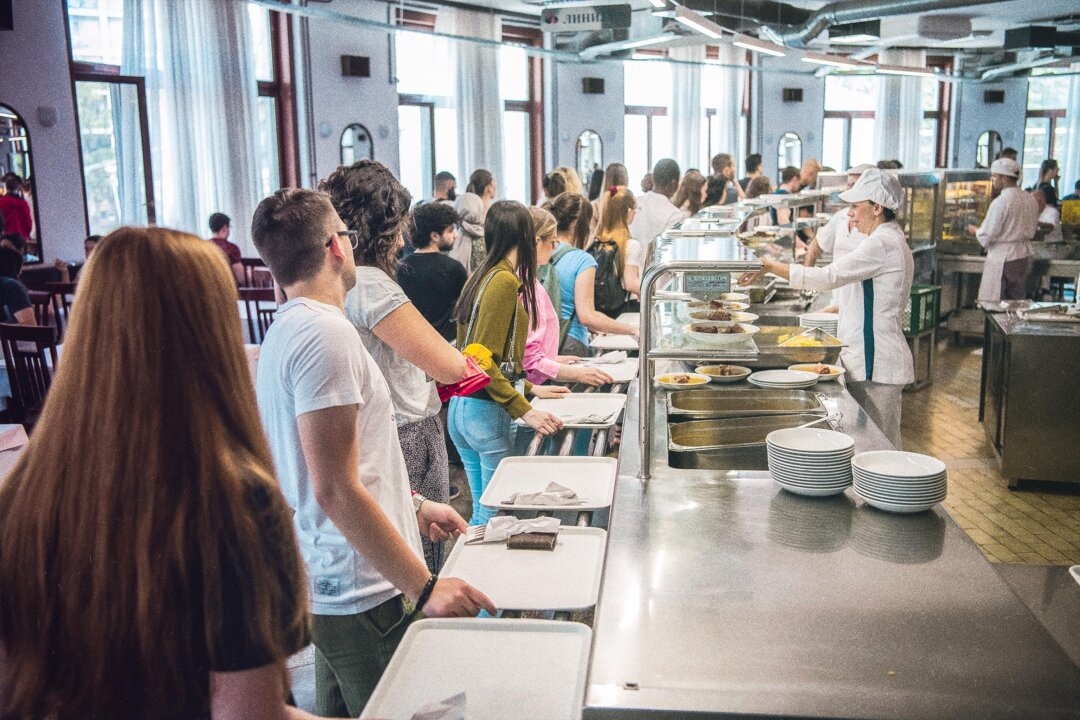 Milk, Science, and School Lunches: A Battle Over What Kids Eat