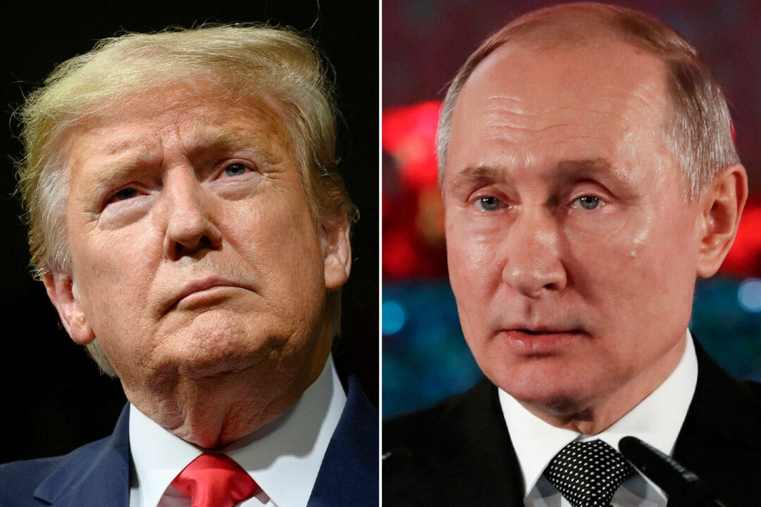 Trump Says He Spoke to Putin, Predicts No ‘Immediate' Peace Deal in Ukraine