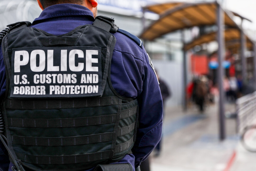 2 CBP Officers Plead Guilty to Allowing Illegal Drugs to Pass Through Border Inspection