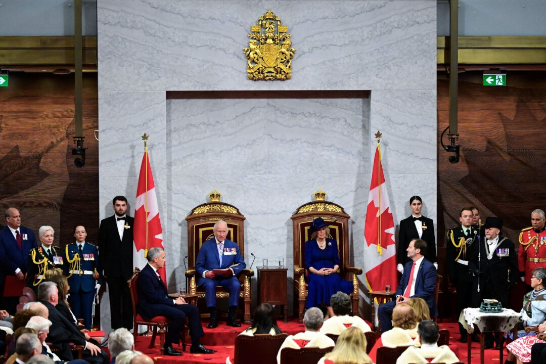 Throne Speech Delivered by King Calls for Canada's Economic Transformation Amid ‘Changing' World
