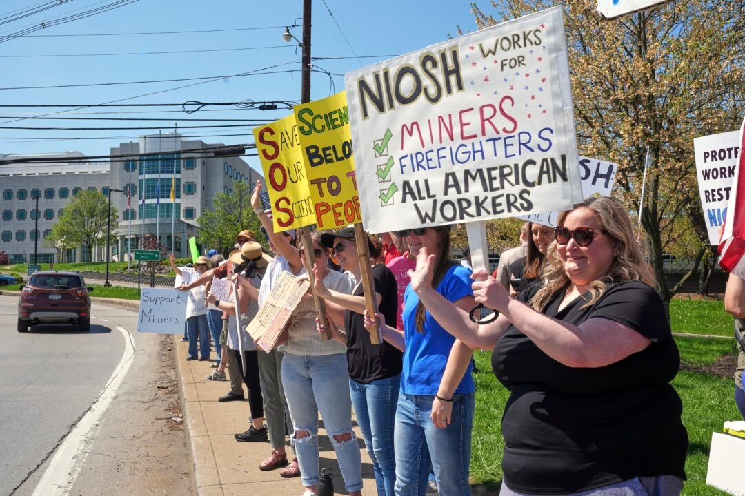 Judge Orders HHS to Restore Jobs in Health Monitoring Program for West Virginia Coal Miners