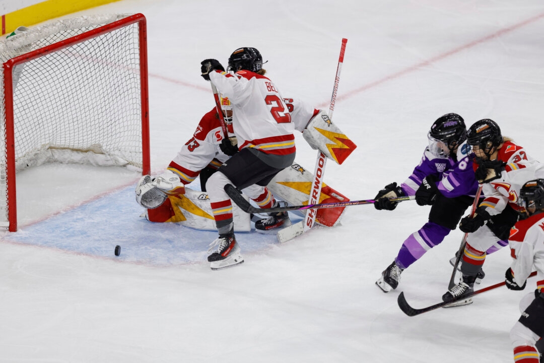 Knoll Scores in 3rd OT, Rooney Stops 35 and the Frost Beat the Charge for a 2–1 Series Lead