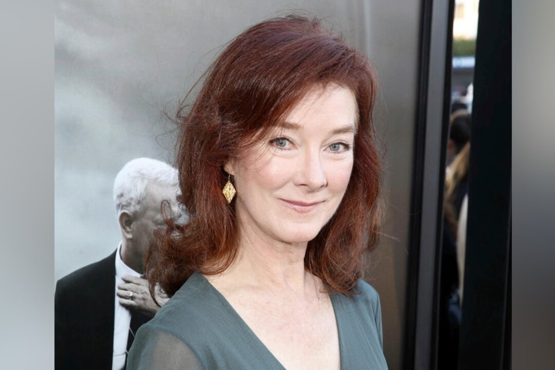 Actress Valerie Mahaffey, ‘Northern Exposure' Emmy Winner, Dies After Cancer Battle