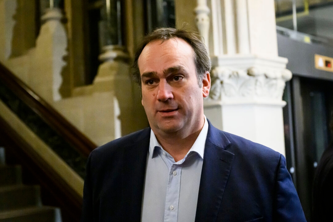 Liberals Defeated by Opposition Parties in Vote Asking for Spring Budget