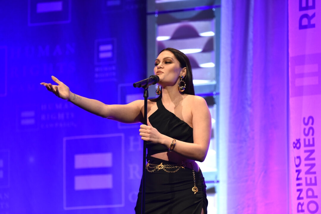 Jessie J Reveals Early Breast Cancer Diagnosis, Shares Message of Openness and Hope