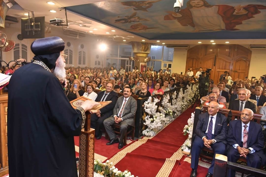 'حكايات الشجرة المغروسة' (٥).. 'اثبتوا في الإيمان' في اجتماع الأربعاء