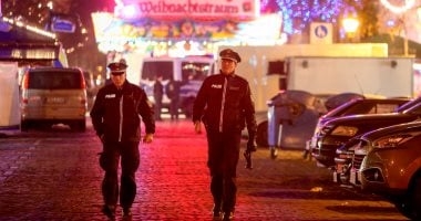 الشرطة الألمانية تطلق النار على امرأة طعنت العديد من رواد مهرجان للخمور