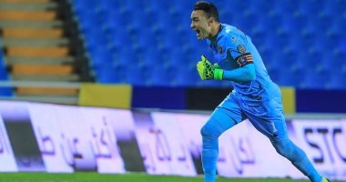 حكاية نجم لعب للقطبين.. الحضري ترك "إنجازات" الأهلي ولم يدم طويلا بالزمالك