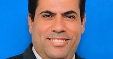 د. حسين عبد البصير يكتب: على منصور شاعر التجربة والحرية