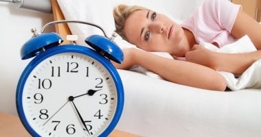لماذا تستيقظ فى منتصف الليل ولا تستطيع النوم مرة ثانية؟