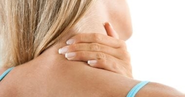 أعراض وعلاج ضغط الفقرات العنقية